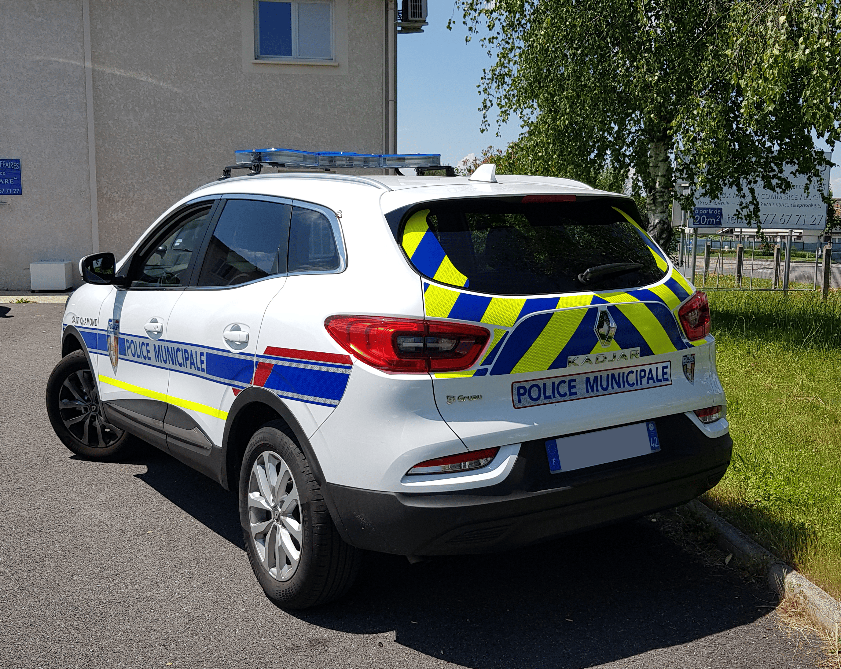 kadjar-22A2B4A85-BBCC-42B5-02FA-DFFE05C516CE.png